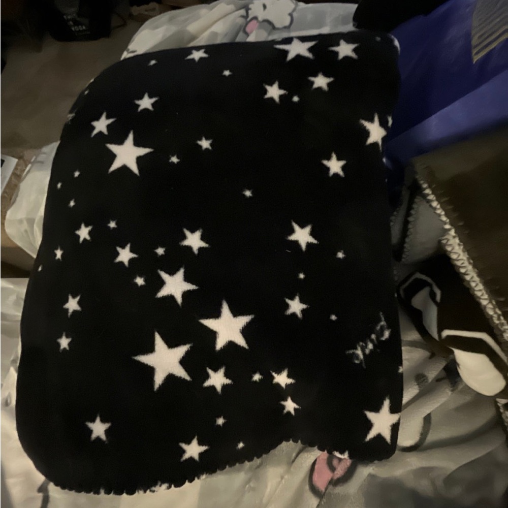 PINK Victoria’s Secret Sherpa Blanket
